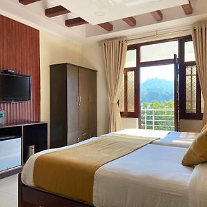 Superior Double or Twin Room Garden View